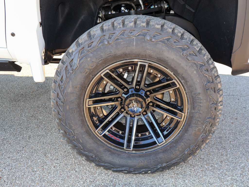 2026 GMC Sierra 2500HD AT4 - Photo 15