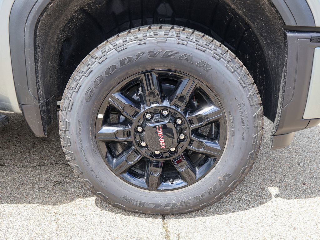 2026 GMC Sierra 2500HD AT4 - Photo 36