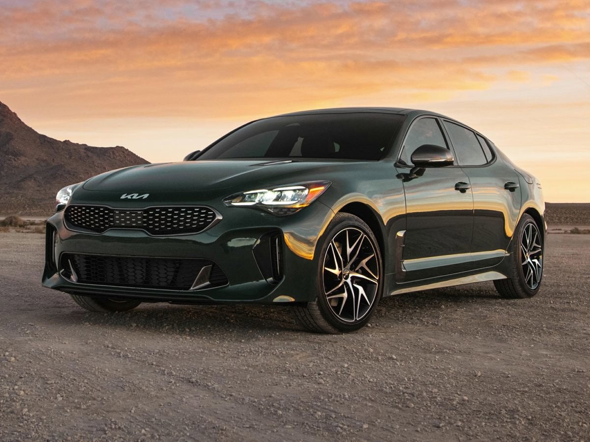 2023 Kia Stinger GT2's photo