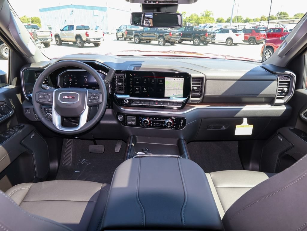 2026 GMC Sierra 2500HD SLT - Photo 14