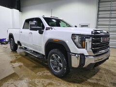 2026 GMC Sierra 3500 HD SLT Truck
