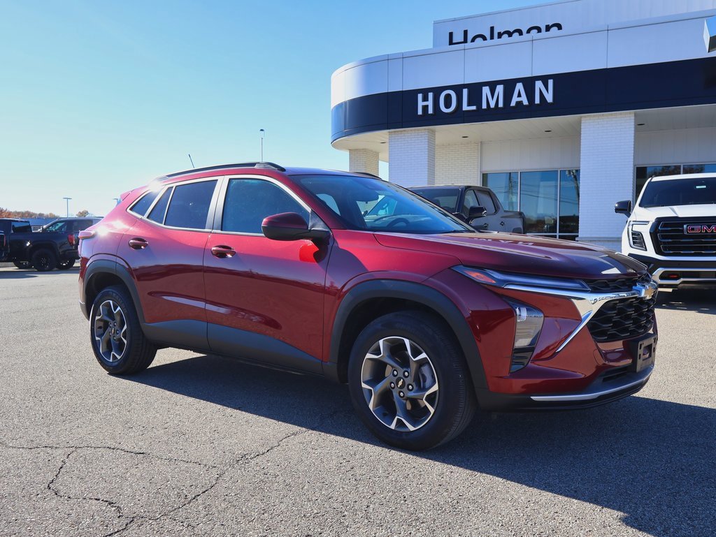 2024 Chevrolet Trax LT's photo