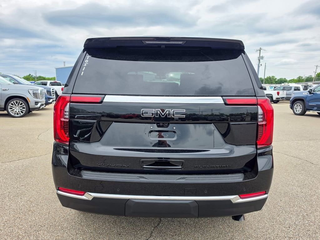 New 2026 GMC Yukon Elevation SUV
