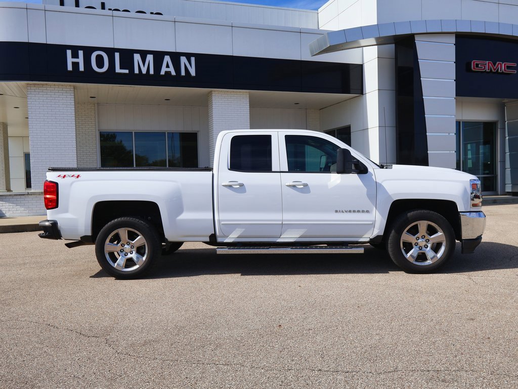 2016 Chevrolet Silverado 1500 LT photo 2