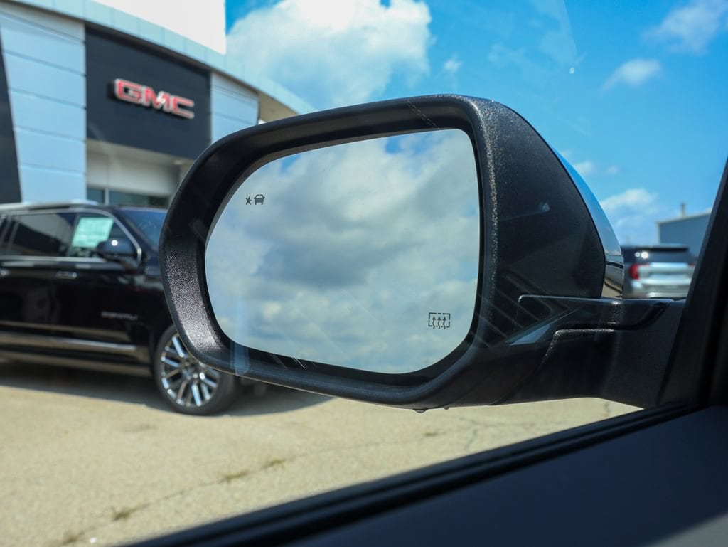 2027 GMC Acadia Elevation - Photo 28