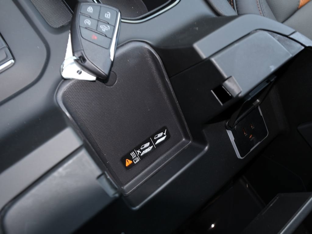 2026 GMC Sierra 1500 AT4 - Photo 25