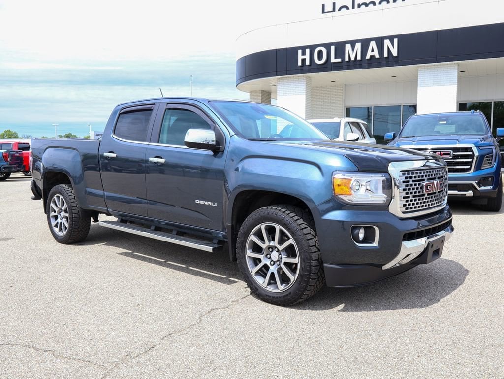 2019 GMC Canyon 4WD Denali Crew Cab Long Box's photo
