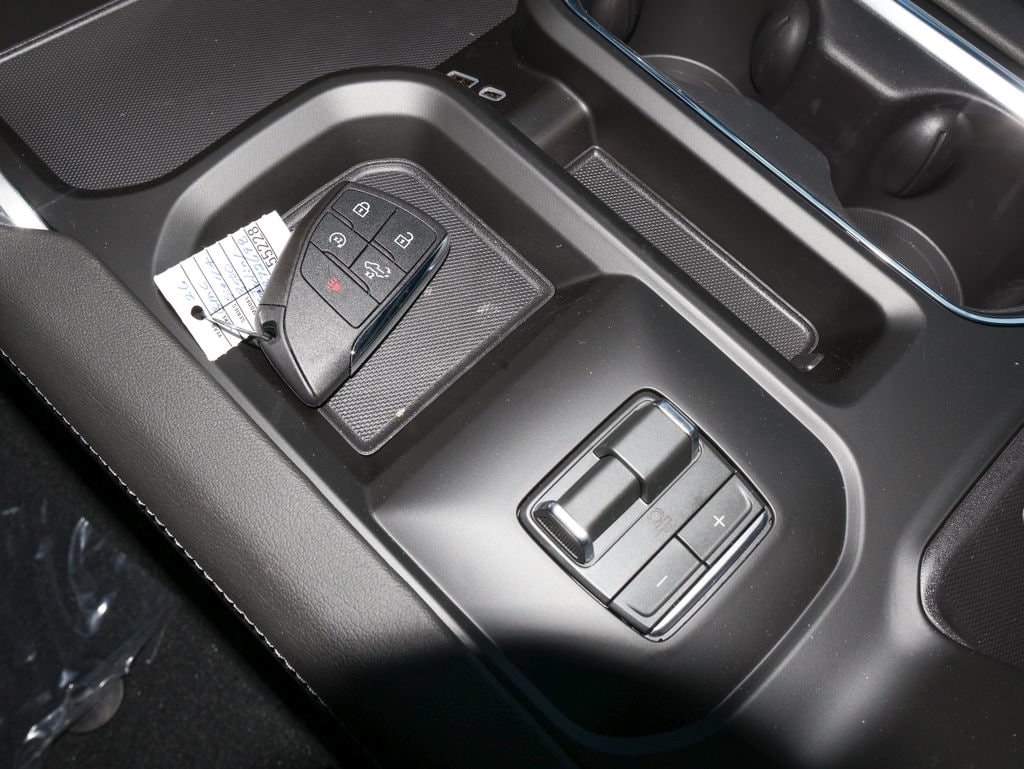 2026 GMC Sierra 3500HD Denali - Photo 24