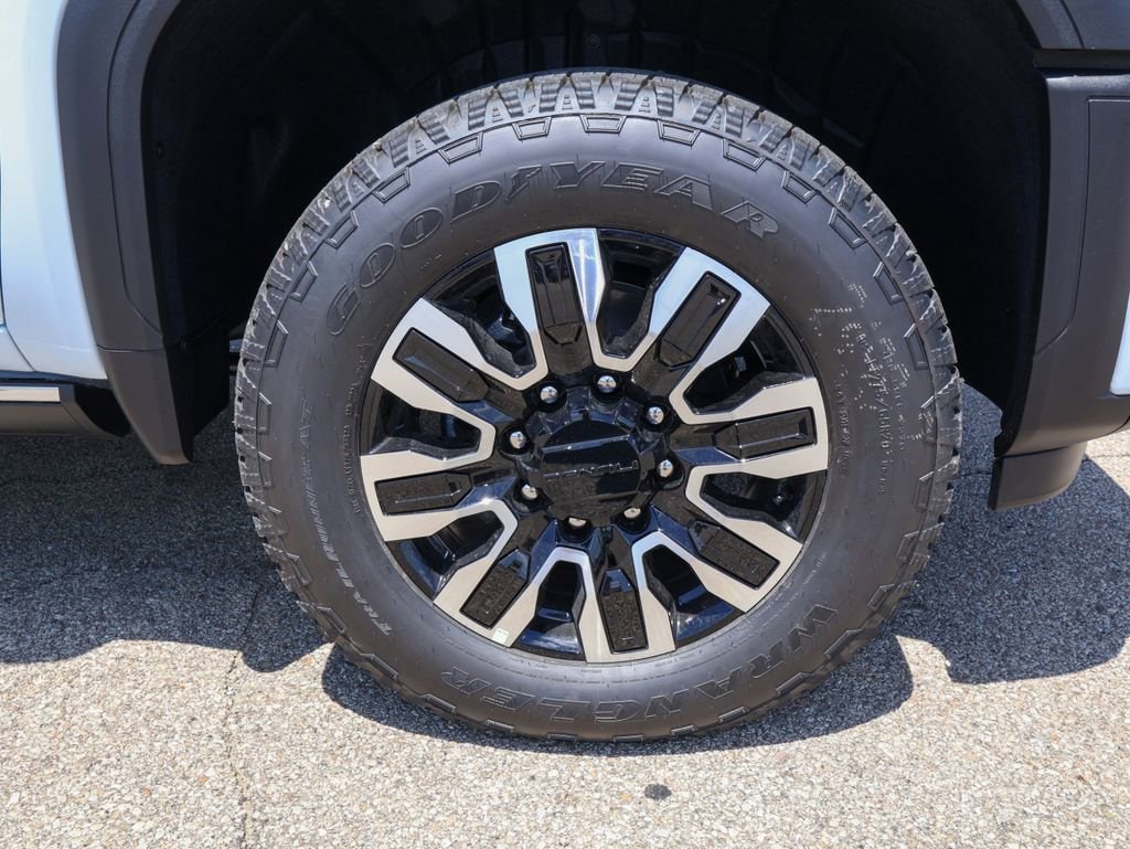 2026 GMC Sierra 3500HD Denali Ultimate - Photo 37