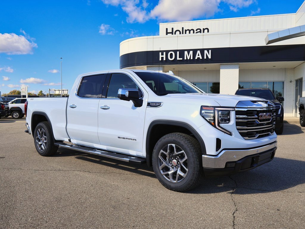 2026 GMC Sierra 1500 SLT's photo