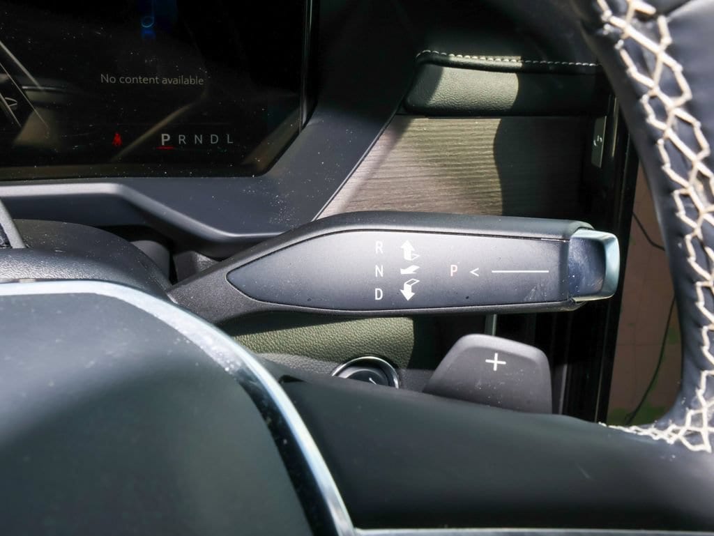 2024 GMC Acadia Denali - Photo 27
