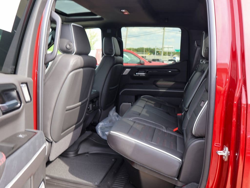 2026 GMC Sierra 1500 AT4X - Photo 12