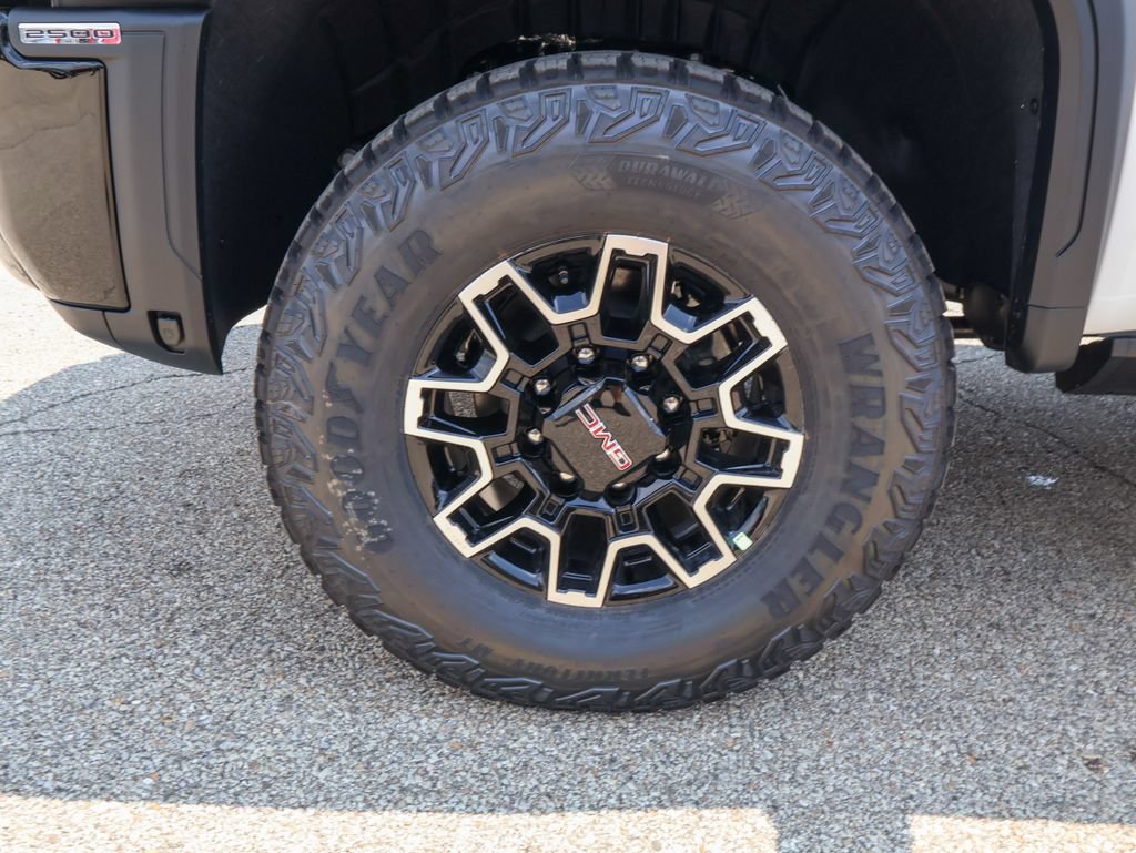 2026 GMC Sierra 2500HD AT4X - Photo 39