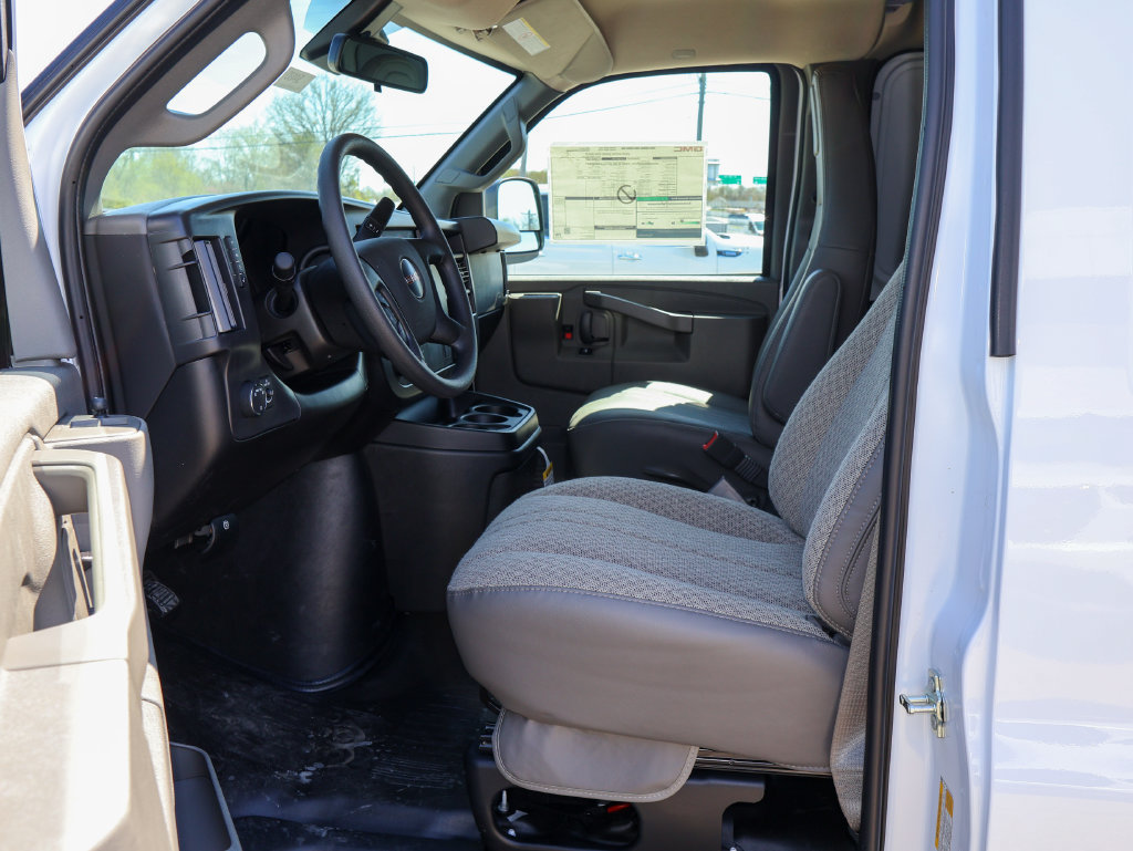 2026 GMC Savana Cargo Work Van - Photo 6