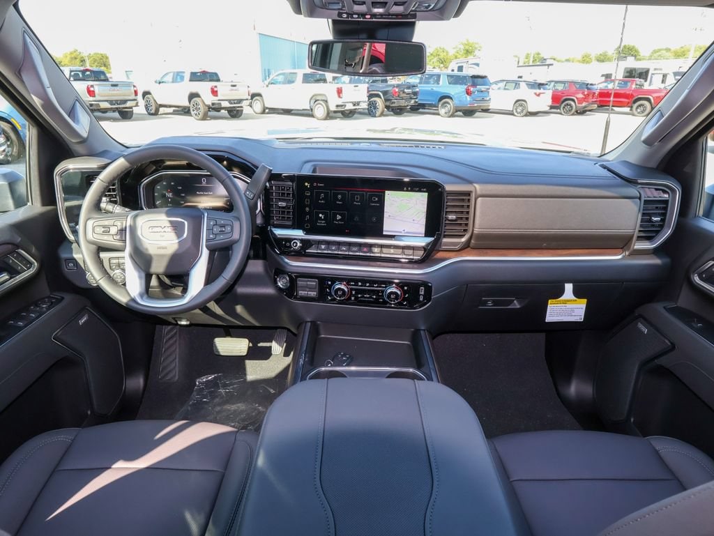 2026 GMC Sierra 2500HD SLT - Photo 14