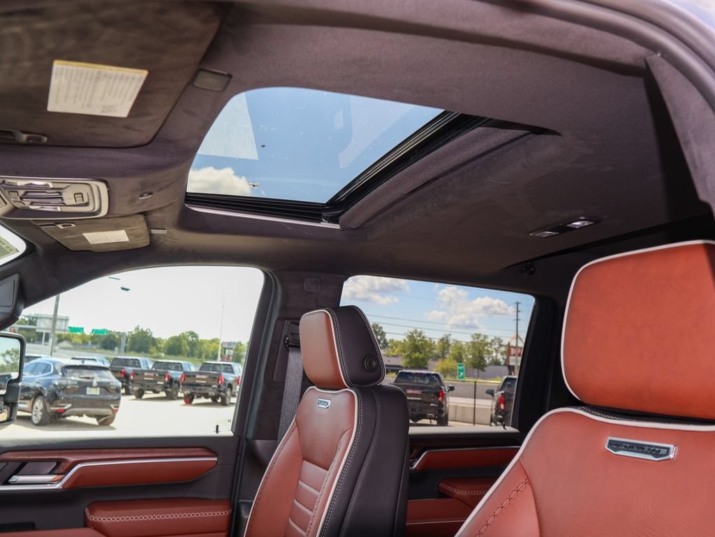 2026 GMC Sierra 2500HD Denali Ultimate - Photo 9