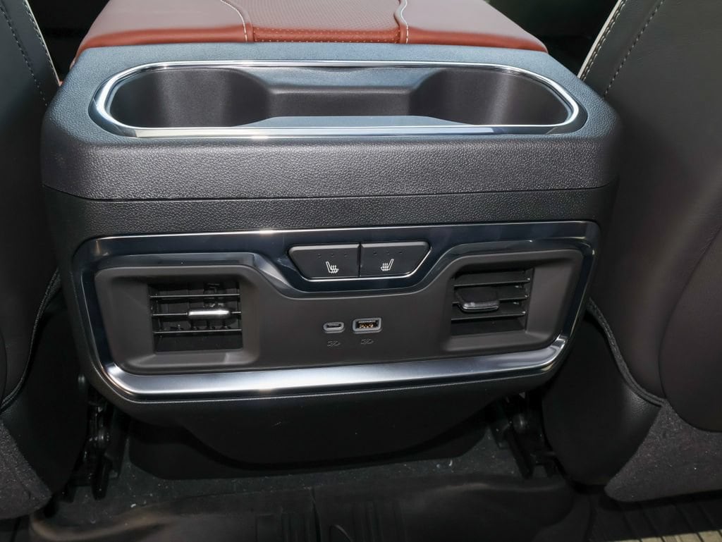 2026 GMC Sierra 2500HD Denali Ultimate - Photo 15