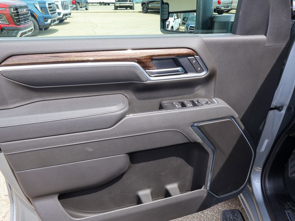 2026 GMC Sierra 3500HD SLE - Photo 10