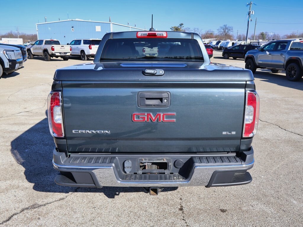 Used 2015 GMC Canyon 4WD SLE Truck