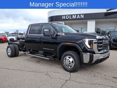 2026 GMC Sierra 3500 HD Chassis Cab SLE Truck