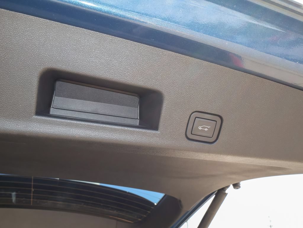 2024 GMC Acadia Denali - Photo 6