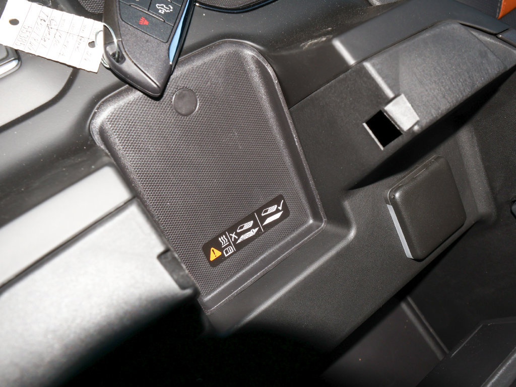 2026 GMC Sierra 1500 AT4 - Photo 22