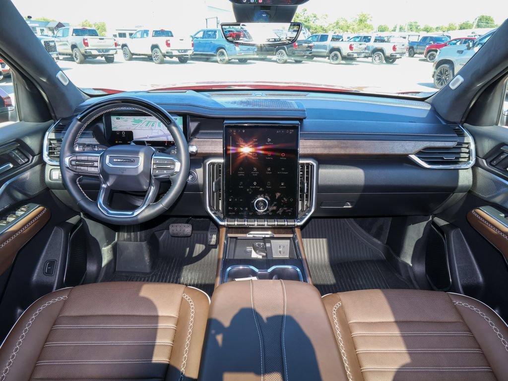 2026 GMC Acadia Denali Ultimate - Photo 17