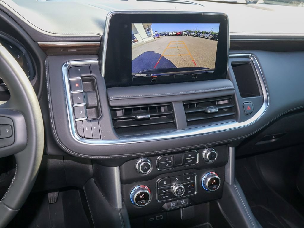 2024 GMC Yukon XL SLE - Photo 17