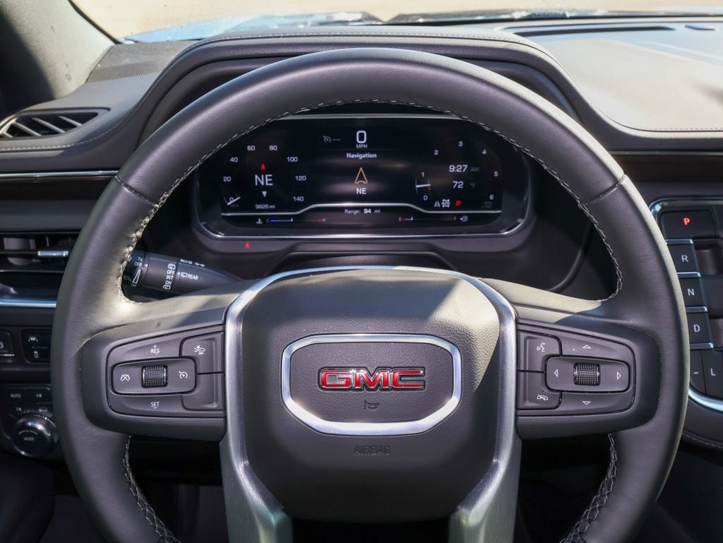 2024 GMC Yukon XL SLE - Photo 18