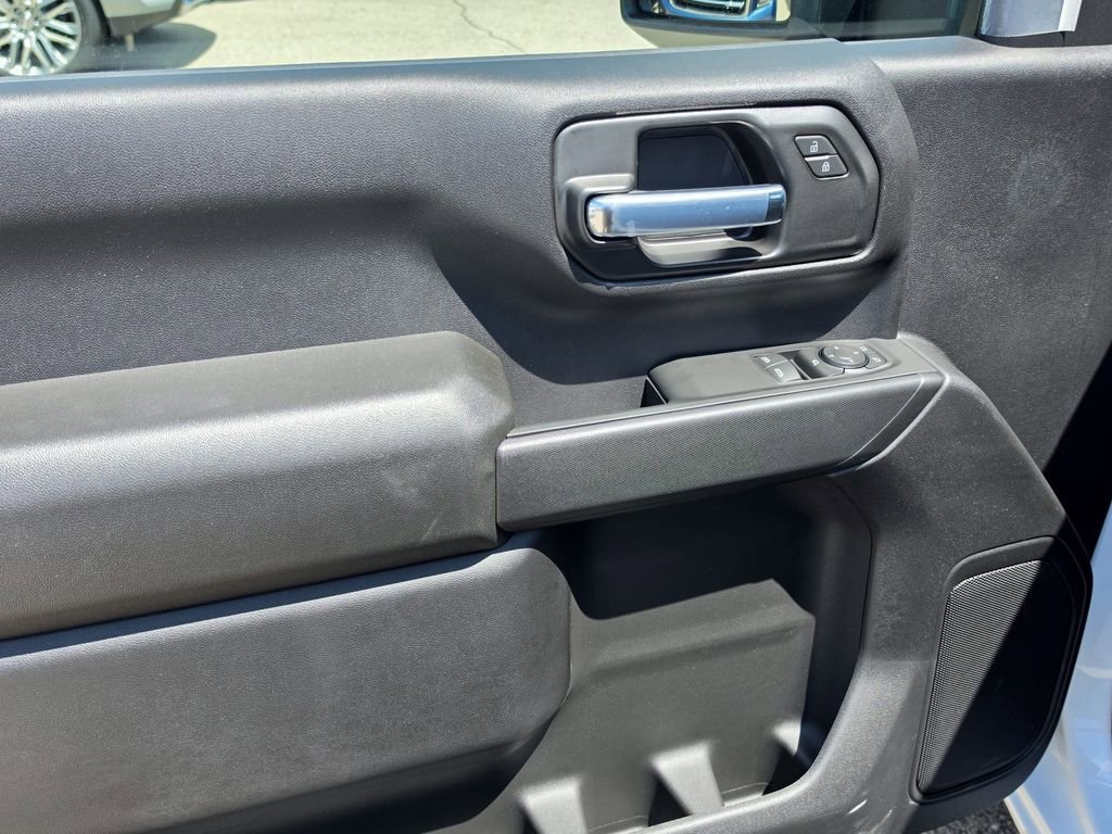 2026 GMC Sierra 2500HD Pro - Photo 8