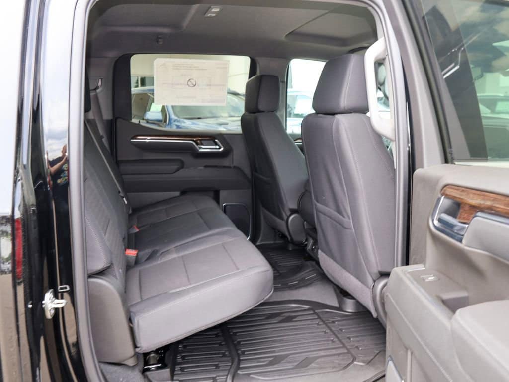 2026 GMC Sierra 1500 SLE - Photo 27
