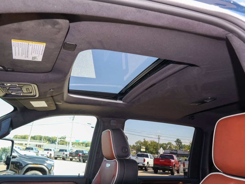 2026 GMC Sierra 2500HD Denali Ultimate - Photo 9