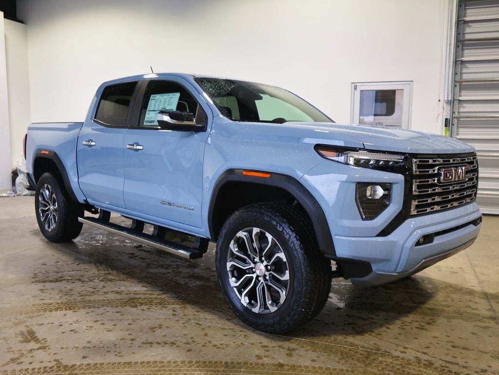 2026 GMC Canyon Denali's photo