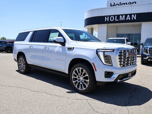 2026 GMC Sierra 1500 Denali with Super Cruise on I-275 near Eastgate Cincinnati construction