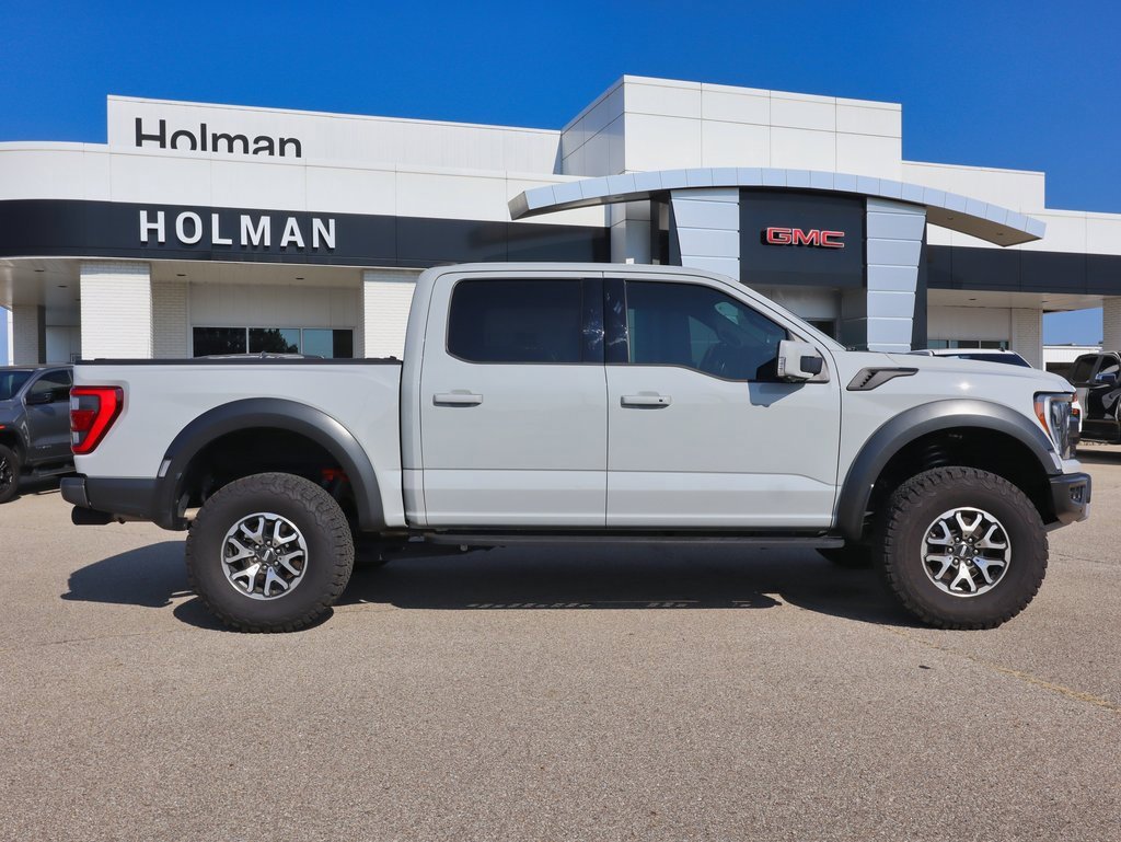 2023 Ford F-150 Raptor photo 2