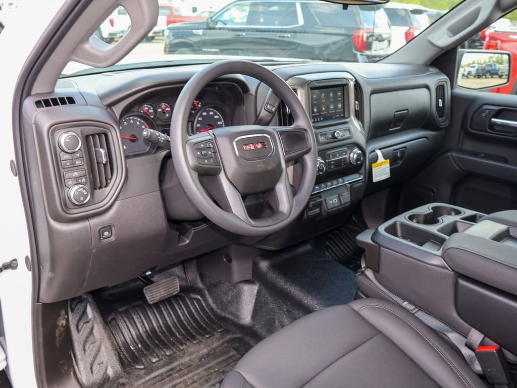 2026 GMC Sierra 1500 Pro - Photo 9