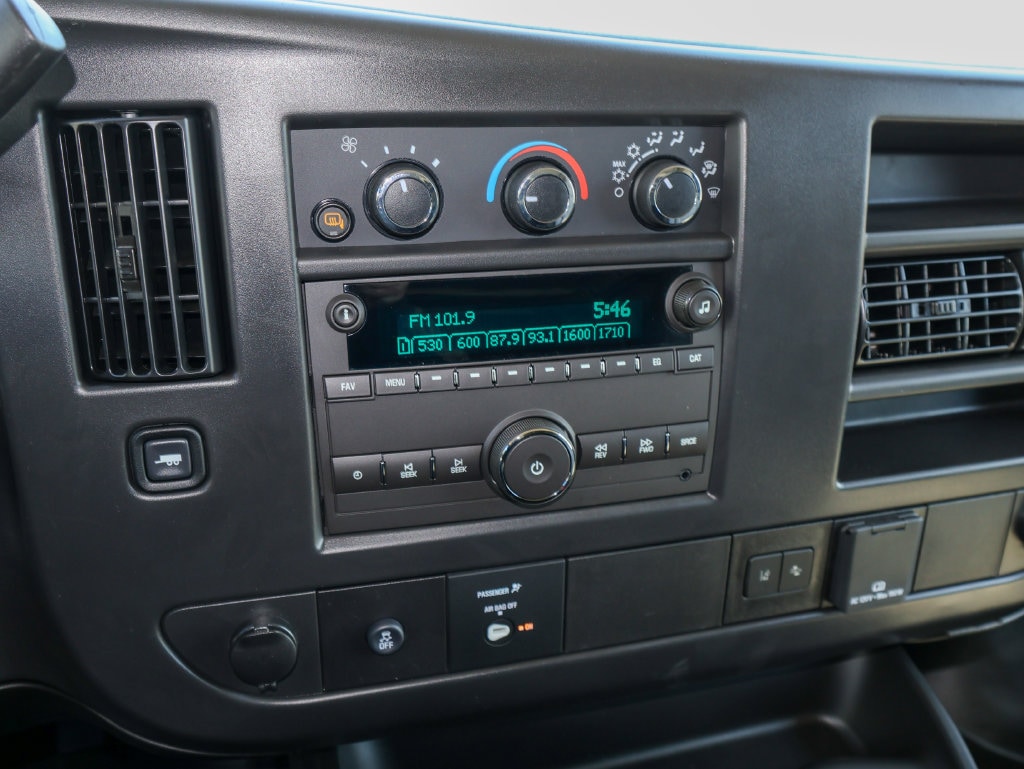2026 GMC Savana Cargo Work Van - Photo 9
