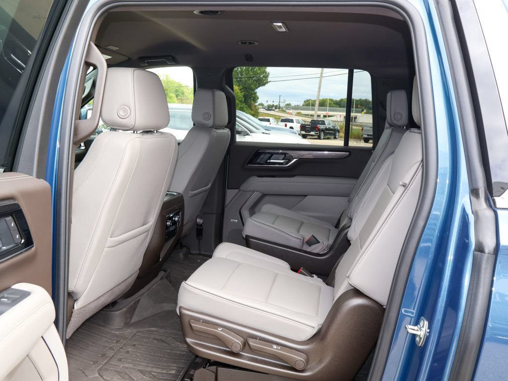 2026 GMC Yukon XL Elevation - Photo 12