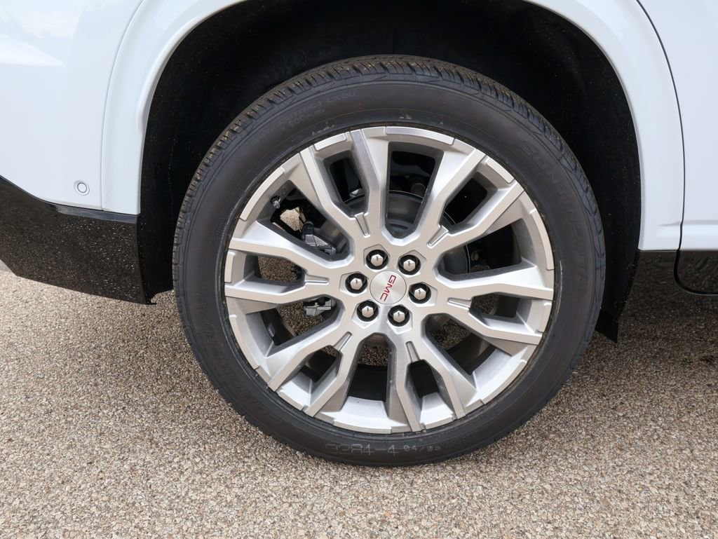 2026 GMC Acadia Denali - Photo 41