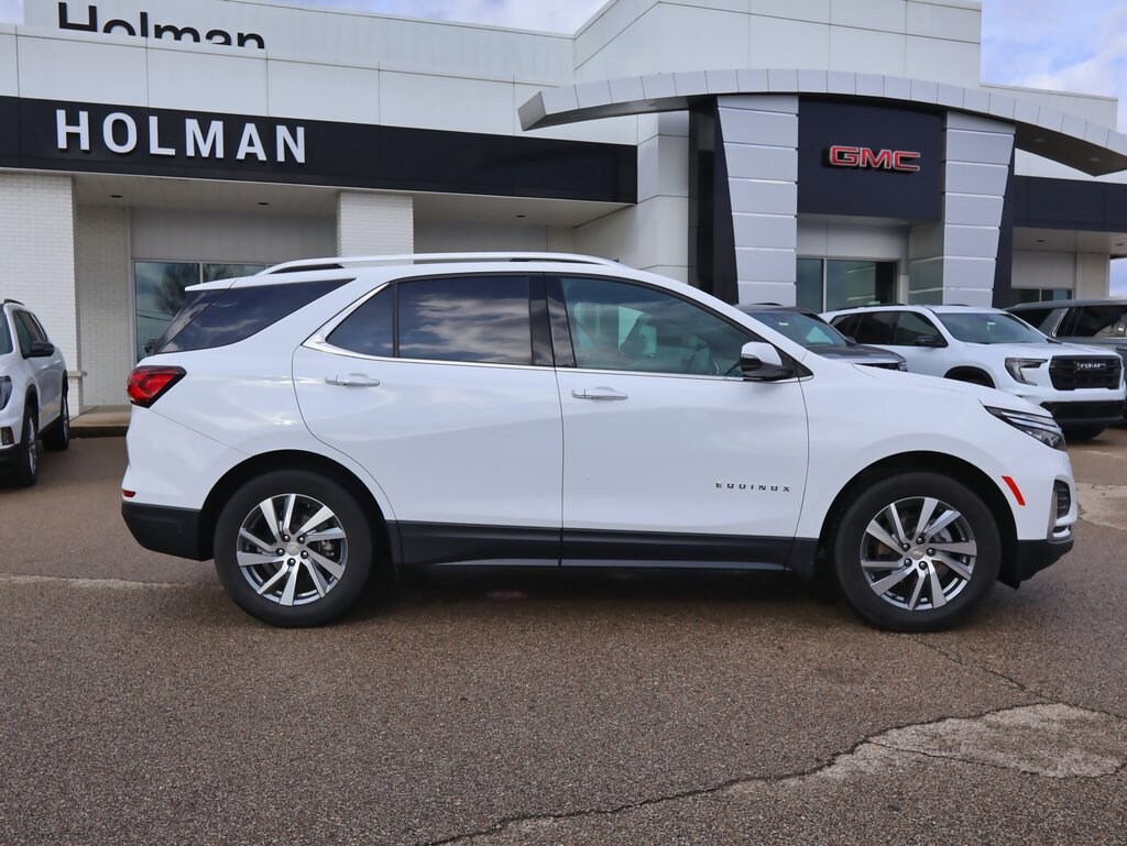 Used 2022 Chevrolet Equinox Premier SUV