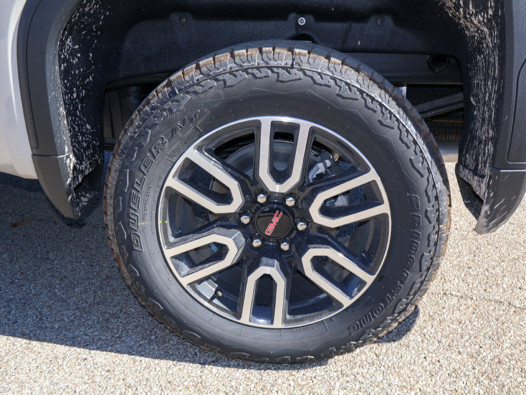 2026 GMC Sierra 1500 AT4 - Photo 33
