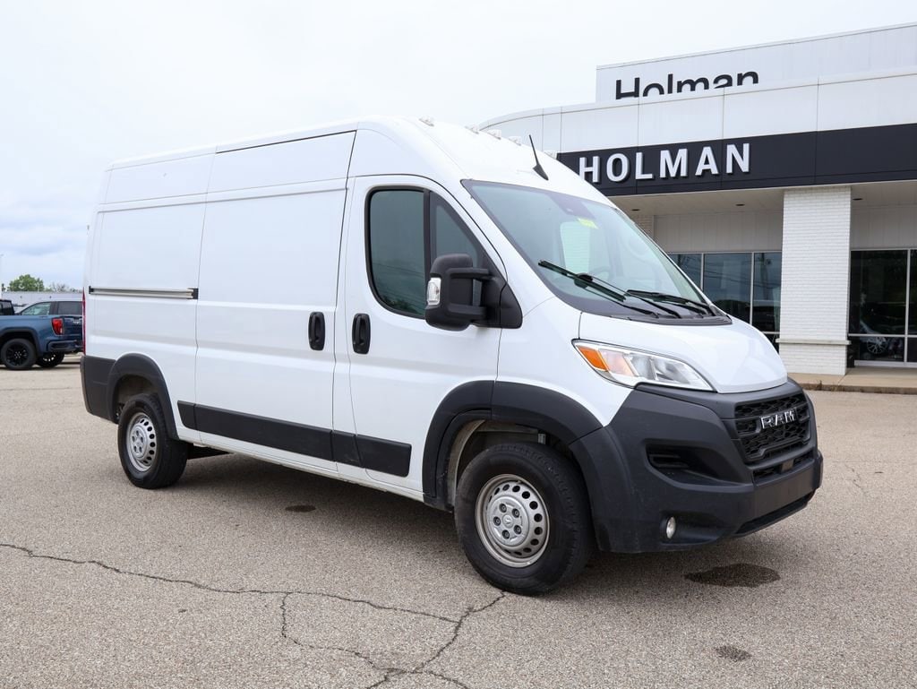 2025 RAM ProMaster 2500 SLT 136" WB High Roof's photo