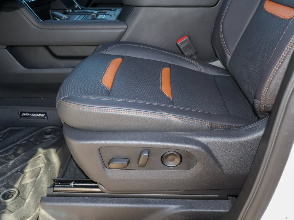 2026 GMC Sierra 2500HD AT4 - Photo 21