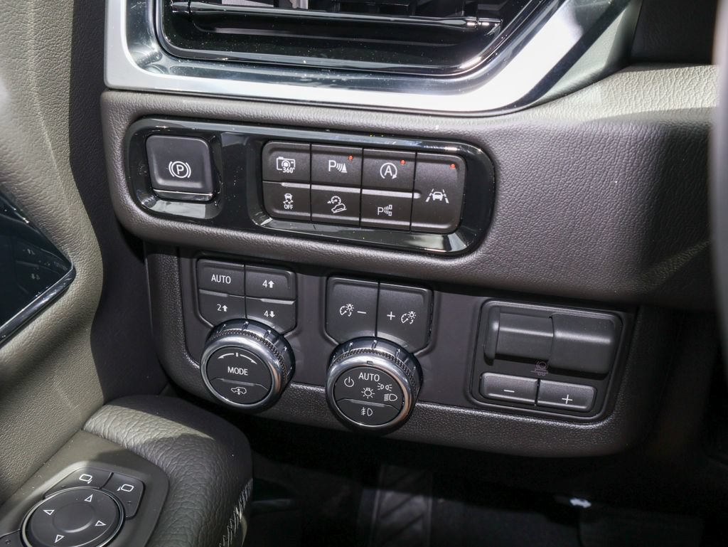 2026 GMC Yukon XL Denali - Photo 33