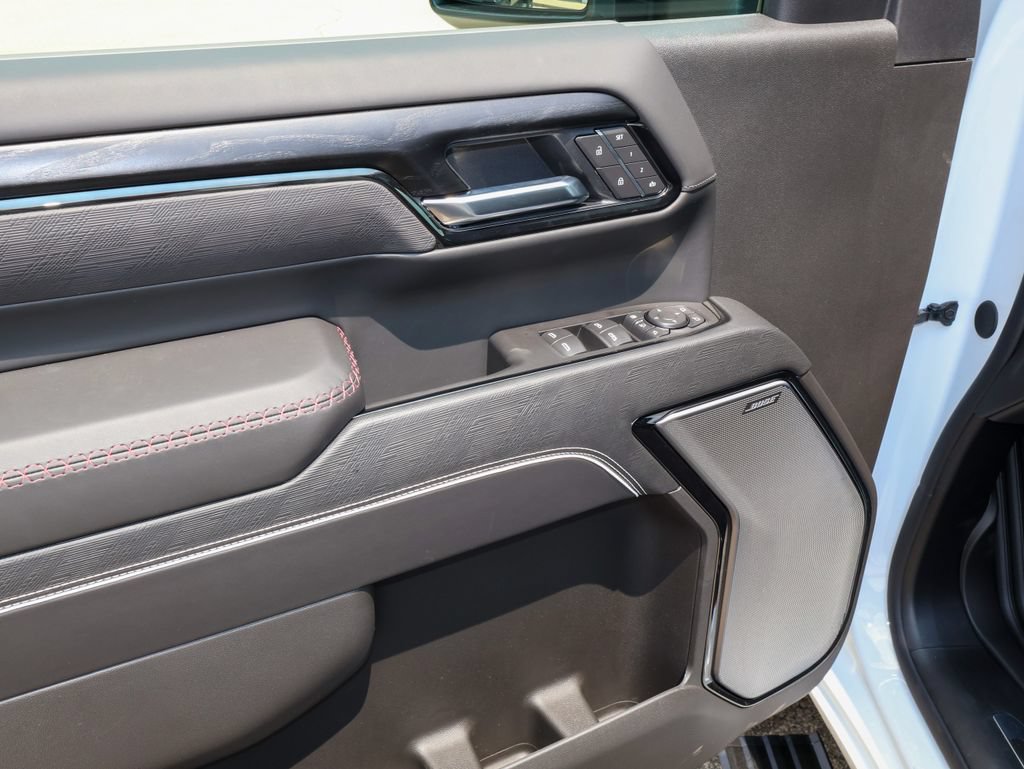 2026 GMC Sierra 2500HD AT4X - Photo 10
