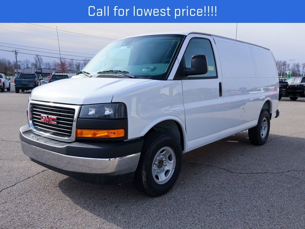 2026 GMC Savana Cargo Work Van - Photo 17