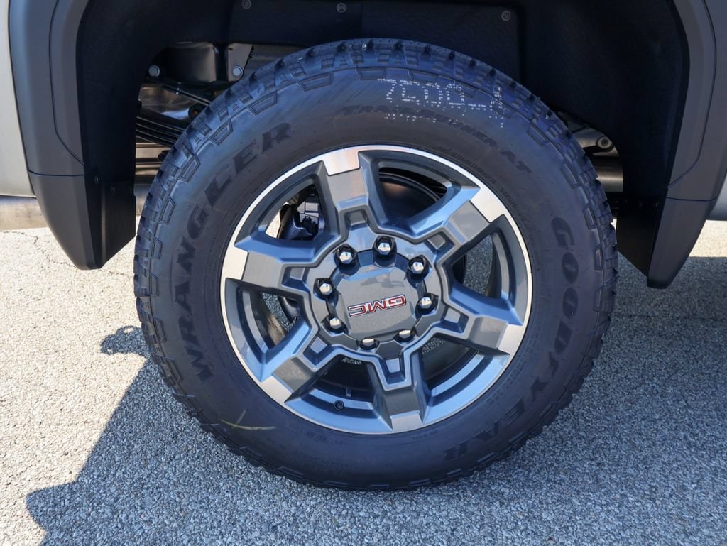 2026 GMC Sierra 2500HD SLT - Photo 33