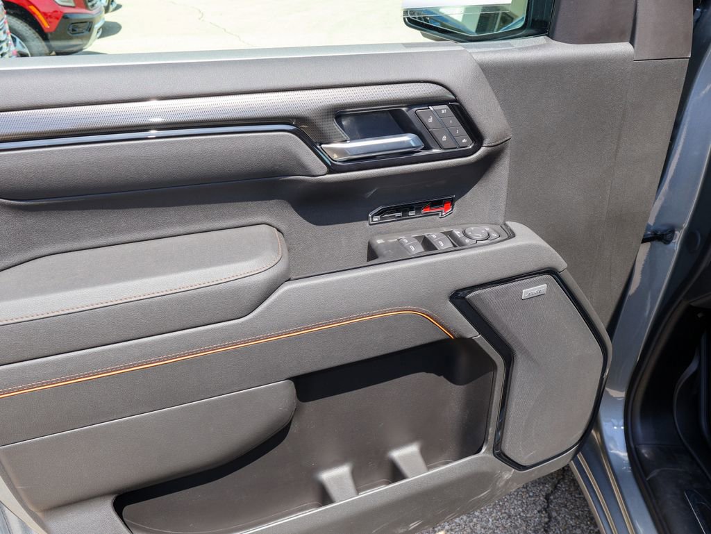 2026 GMC Sierra 1500 AT4 - Photo 8