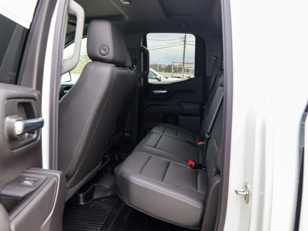 2026 GMC Sierra 1500 Pro - Photo 9