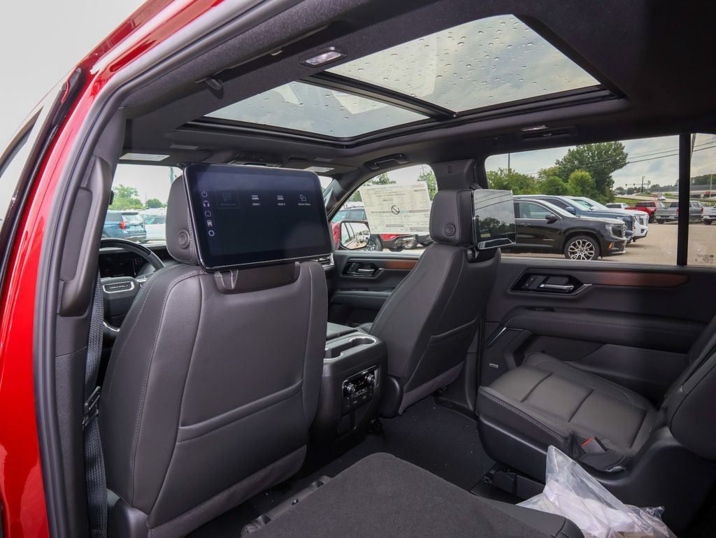 2026 GMC Yukon XL Denali - Photo 16